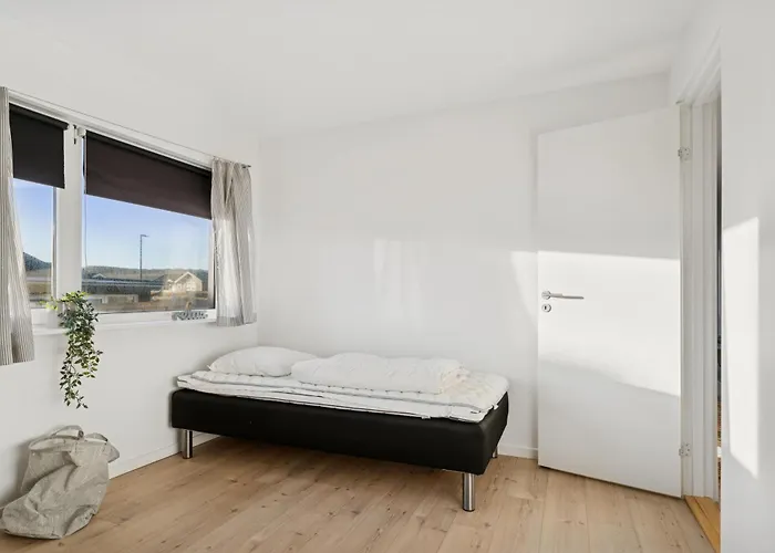 Дом отдыха 3022 *